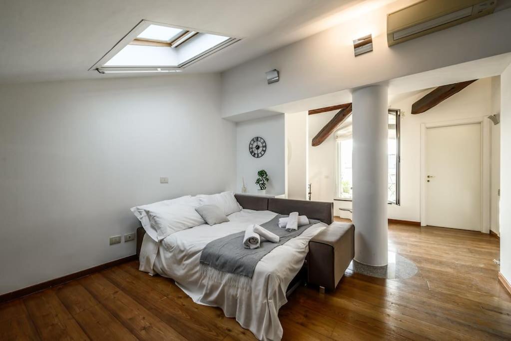 Buenos Aires' Nest - 10 Minutes From Duomo With Terrace Apartment Milano Exterior foto