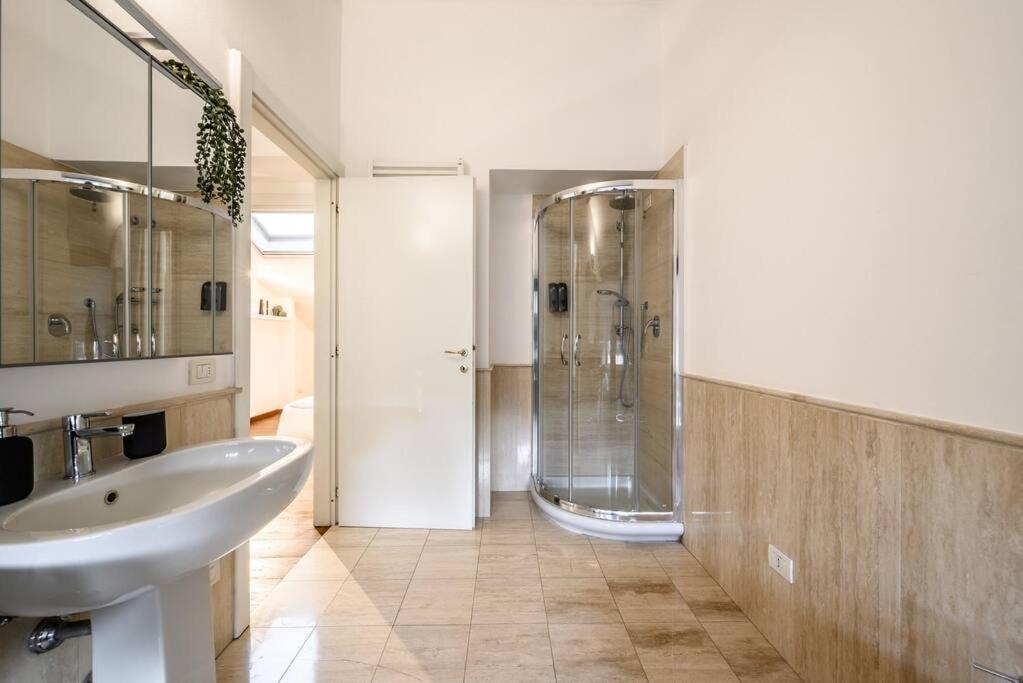 Buenos Aires' Nest - 10 Minutes From Duomo With Terrace Apartment Milano Exterior foto
